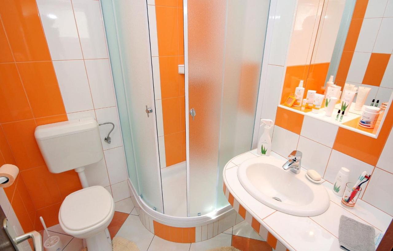 Apartments By The Sea Supetarska Draga - Donja, Rab - 2022 Ngoại thất bức ảnh