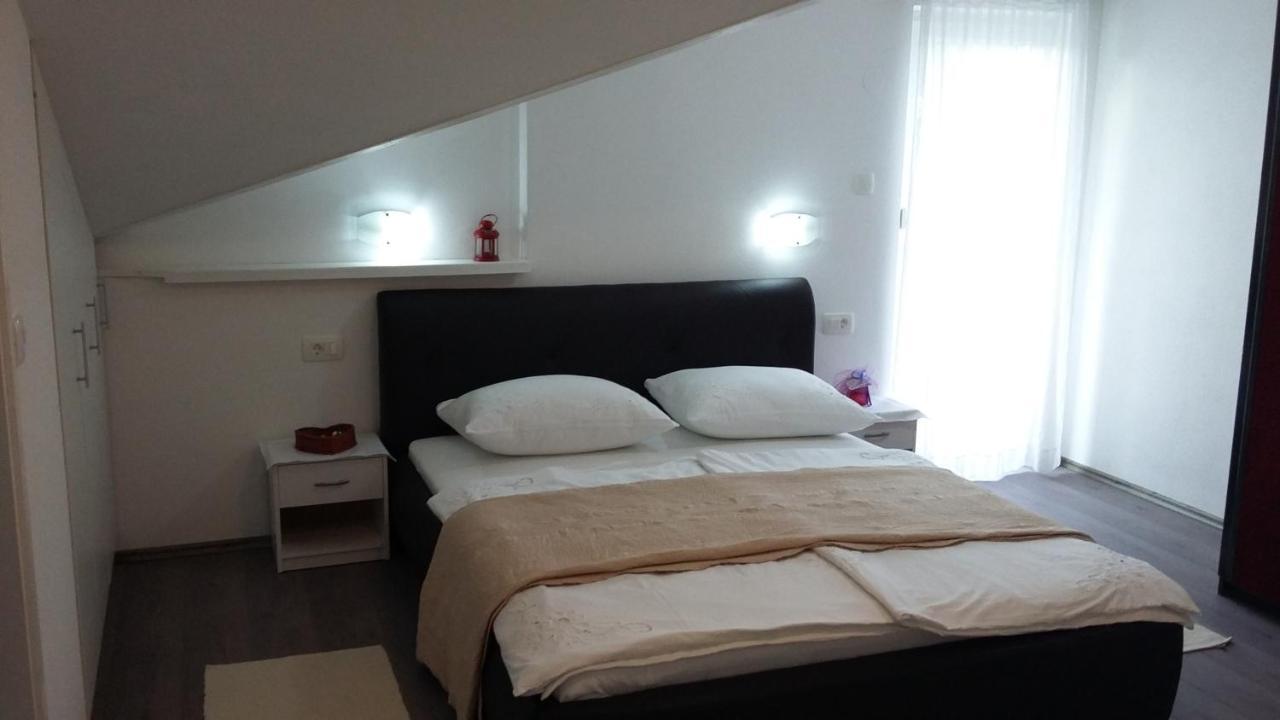 Apartments By The Sea Supetarska Draga - Donja, Rab - 2022 Ngoại thất bức ảnh