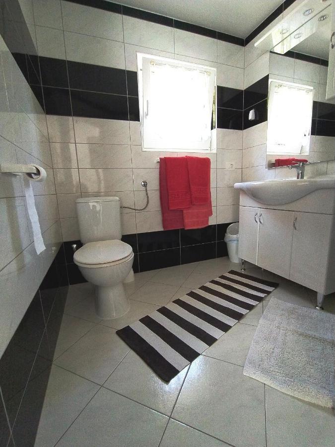 Apartments By The Sea Supetarska Draga - Donja, Rab - 2022 Ngoại thất bức ảnh